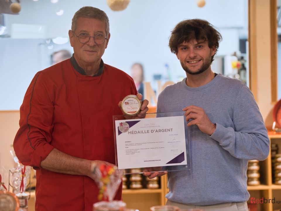Diplôme médaille.JPG