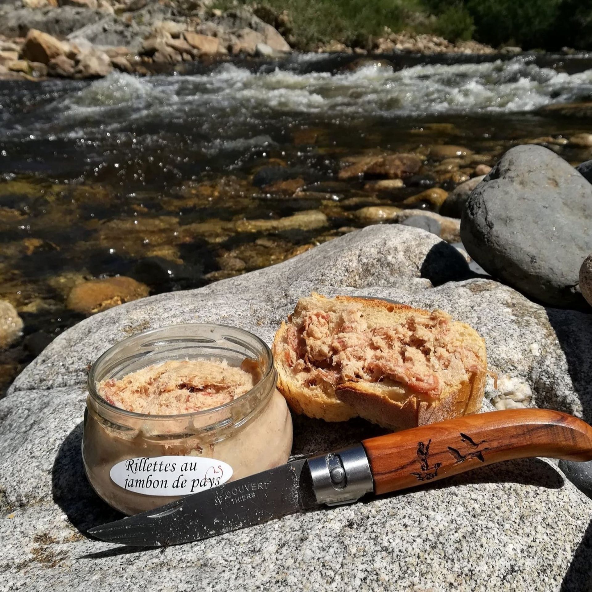 Présentation rillettes jambon de Pays